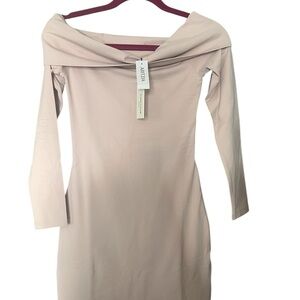 CONTOUR ARITZIA Size S